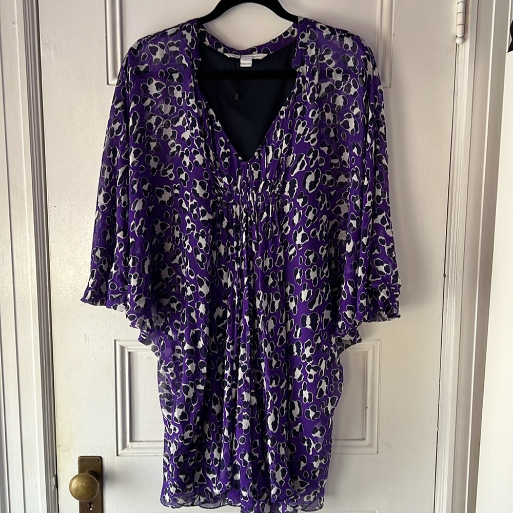Diane Von Furstenburg “Fleurette”, Purple/Black/White Silk Chiffon mini …